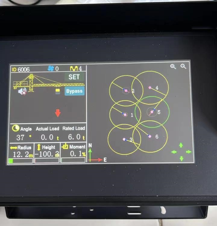 Tower crane group anti-collision system display.jpg